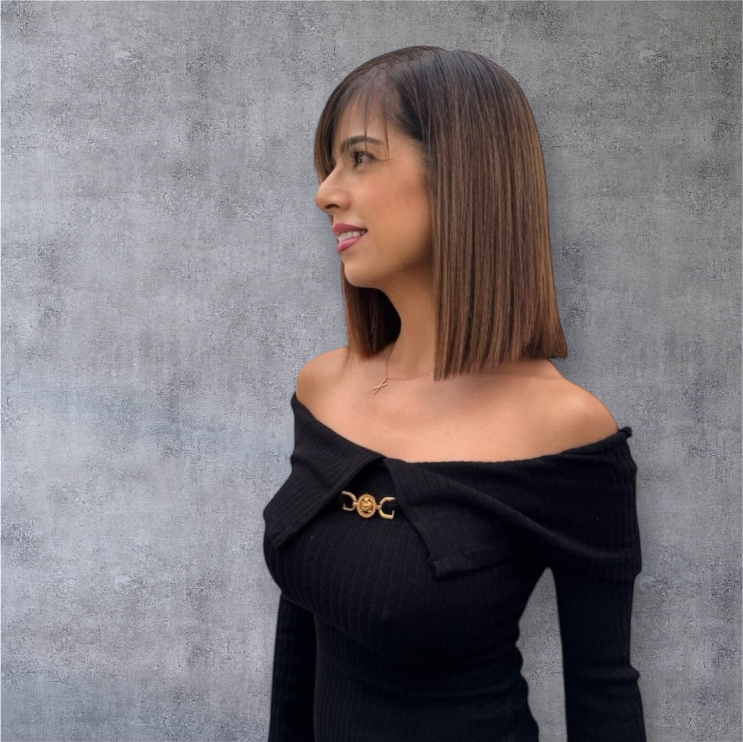 VESTIDO CORTO HEBILLA